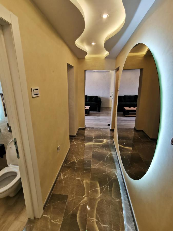 Brend New Luxurious Apartment In Downtown With Free Parking Novi Sad Exterior foto