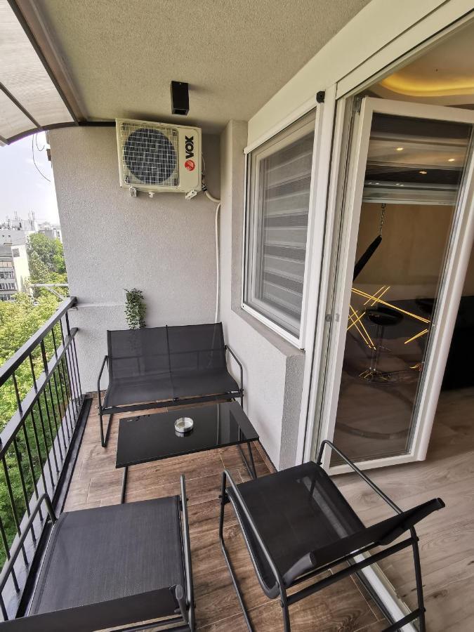 Brend New Luxurious Apartment In Downtown With Free Parking Novi Sad Exterior foto